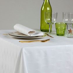 serviette-restaurant-coton-damasse-blanc