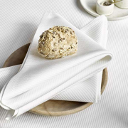 Serviettes blanches pour restaurant